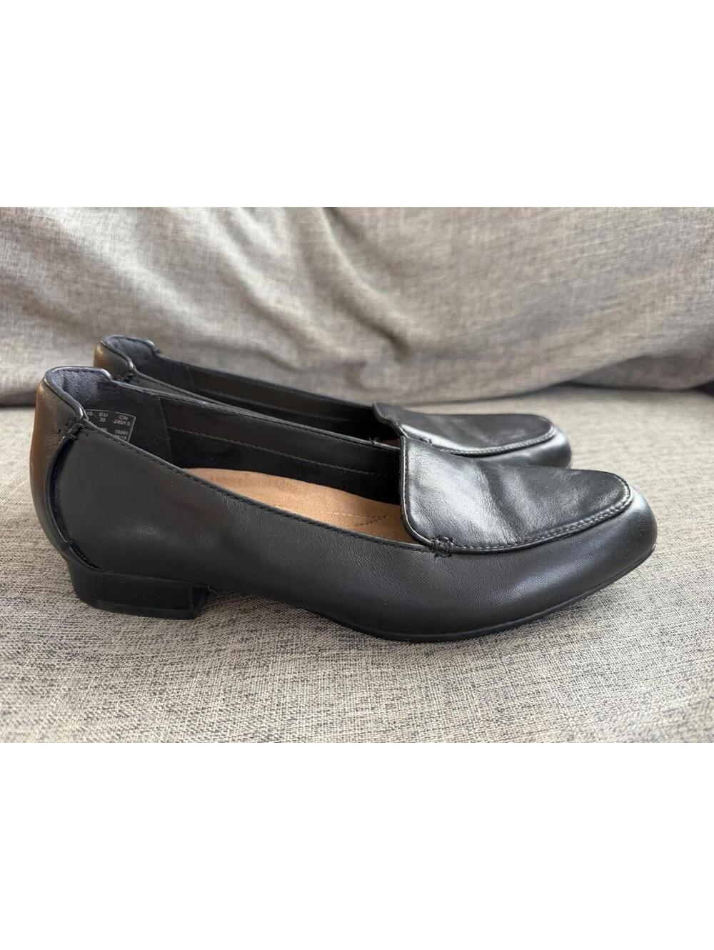 Clarks Collection Juliet Lora Loafers Womens Size 8 Black Shoes